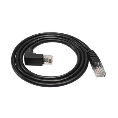 Kabel sieciowy RJ45 LAN skierowany w dół pod kątem 90 stopni